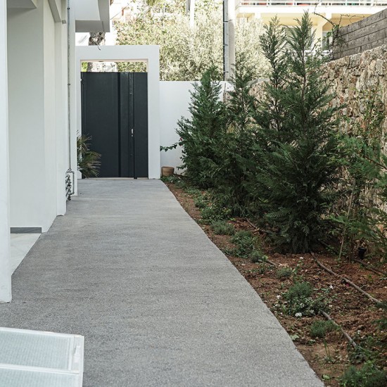 Microciment de rășină cu pietriș Lavastone Microciment de rășină cu pietriș Lavastone
