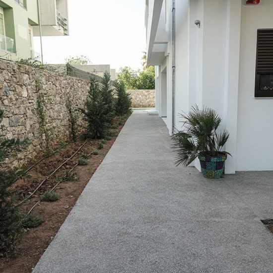 Microciment de rășină cu pietriș Lavastone Microciment de rășină cu pietriș Lavastone